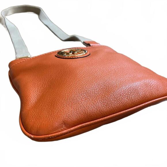 EUC Michael Kors Orange Pebbled Leather Crossbody Bag - Picture 3 of 10